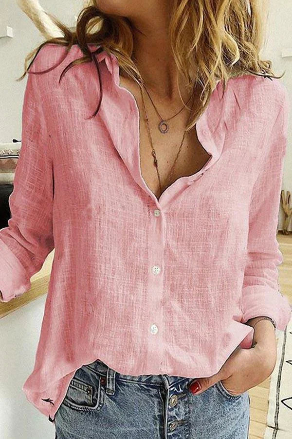 Letty - Eine klassische bestickte Bluse